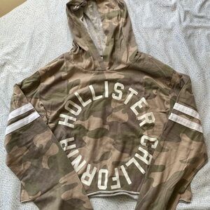 Camouflage Cropped Hoodie